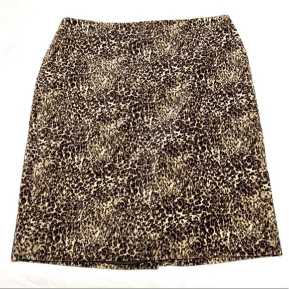 Talbots Pencil Skirt Velvet Cheetah Leopard Brown and Tan Size 6 Petite New - Picture 13 of 14